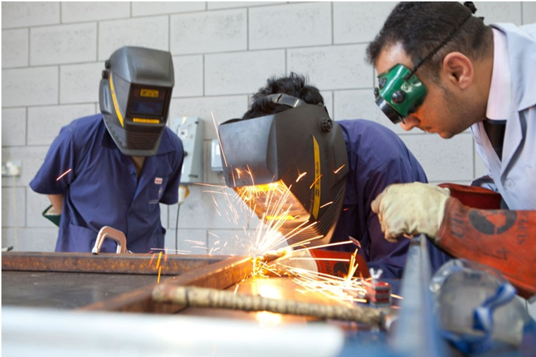 Students Should Take a Look at Vocational Education