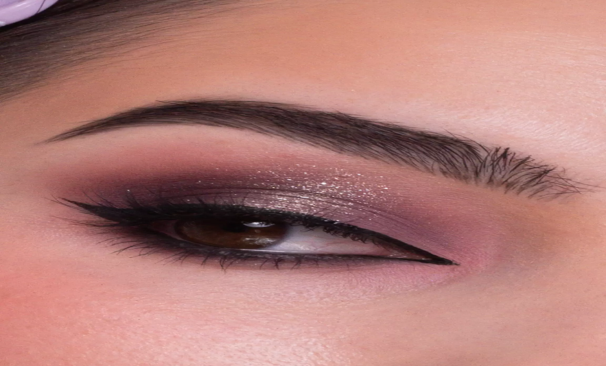 smokey eyes